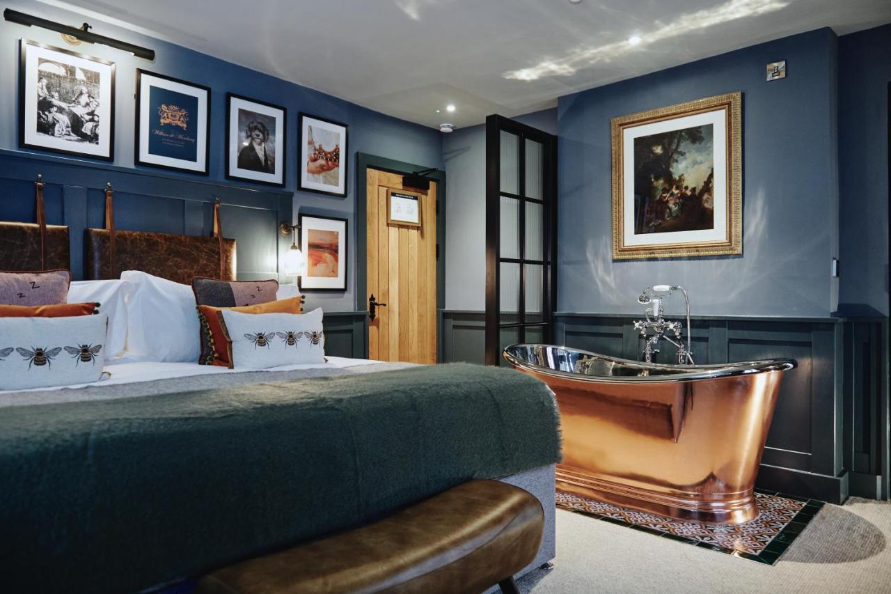 Kings Arms - Egham-Windsor Hotel Eksteriør billede